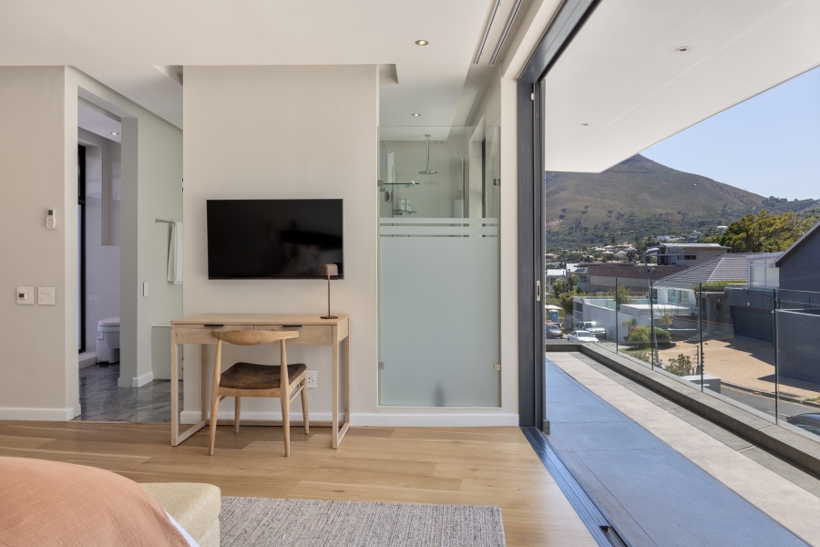 To Let 4 Bedroom Property for Rent in Camps Bay Western Cape